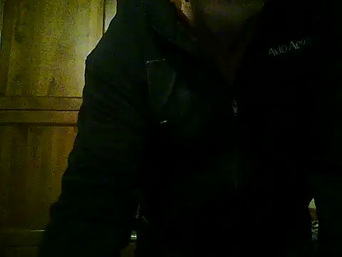 Snapshot of gianbragallini chatting on 10.21.25 gianbragallini online show from 10.21.25