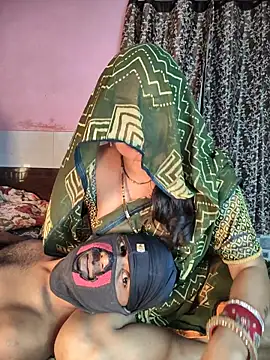 Snapshot of Shivani_Mumbai85 chatting on 10.24.25 Shivani Mumbai85 online show from 10.24.25