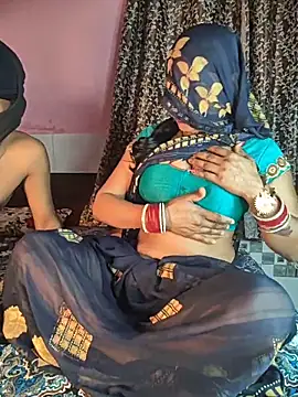 Snapshot of Shivani_Mumbai85 chatting on 11.04.25 Shivani Mumbai85 online show from 11.04.25