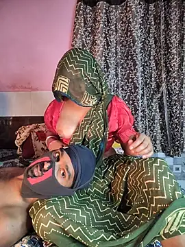 Snapshot of Shivani_Mumbai85 chatting on 11.08.25 Shivani Mumbai85 online show from 11.08.25