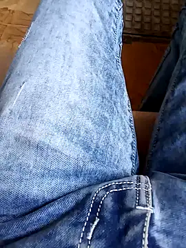 Snapshot of InboardHasek chatting on 12.15.24 InboardHasek online show from 12.15.24