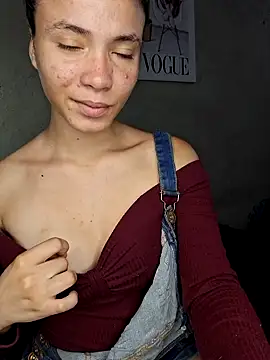 HelenHoltz online show from 09.30.25