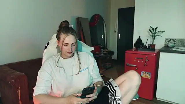 ce leste   online show from 06.08.26
