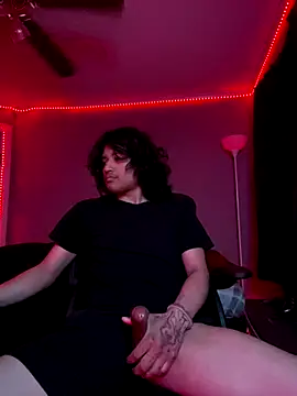 Snapshot of plutomf chatting on 10.12.25 plutomf online show from 10.12.25