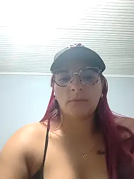 Snapshot of SHARAONELOVE chatting on 02.04.26 SHARAONELOVE online show from 02.04.26