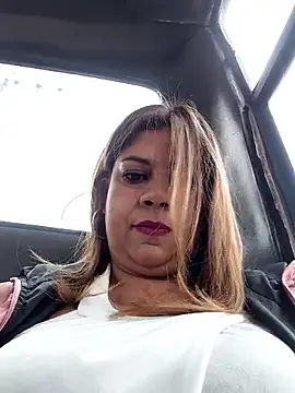 Laura-Hernandez online show from 03.24.26