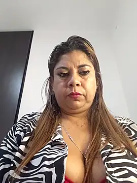 Laura-Hernandez online show from 05.26.26