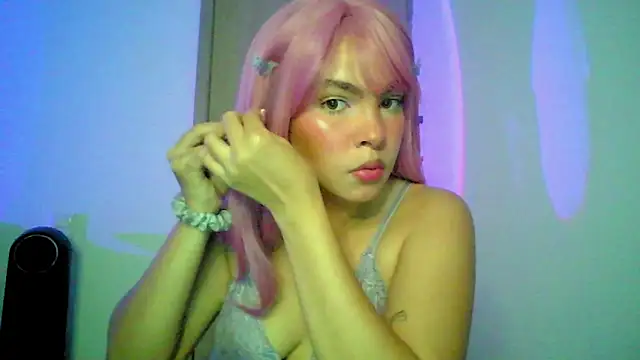 Kiri Cutee online show from 09.19.25