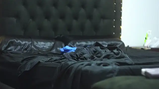 Snapshot of Sexofernandez24 chatting on 02.01.25 Sexofernandez24 online show from 02.01.25