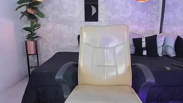 Regan   online show from 02.23.25