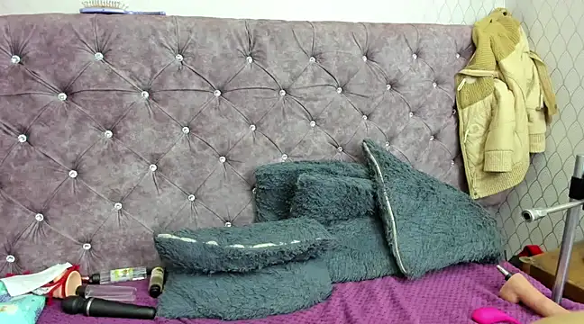 VALENTINA3x online show from 03.19.25