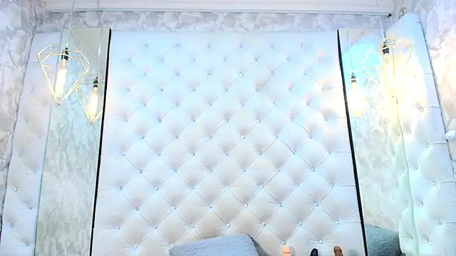 VALENTINA3x online show from 03.11.26