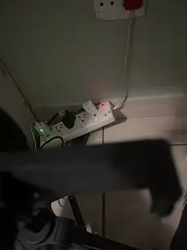 Snapshot of Carelessdick005 chatting on 04.13.26 Carelessdick005 online show from 04.13.26