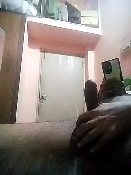 Snapshot of tamil_horny09 chatting on 10.16.25 tamil horny09 online show from 10.16.25