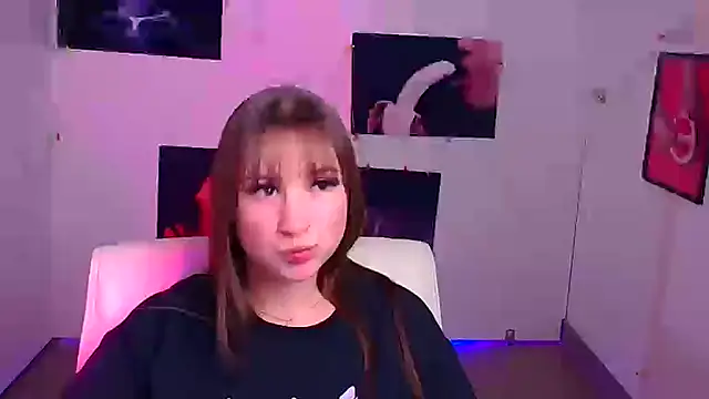 Snapshot of Evelina_GG chatting on 12.10.24 Evelina GG online show from 12.10.24