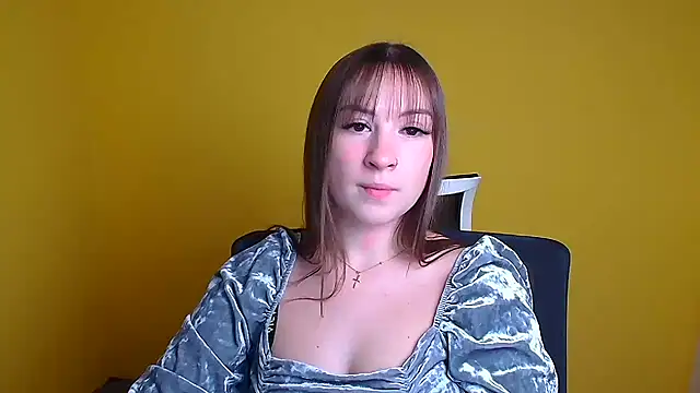 Snapshot of Evelina_GG chatting on 12.12.24 Evelina GG online show from 12.12.24