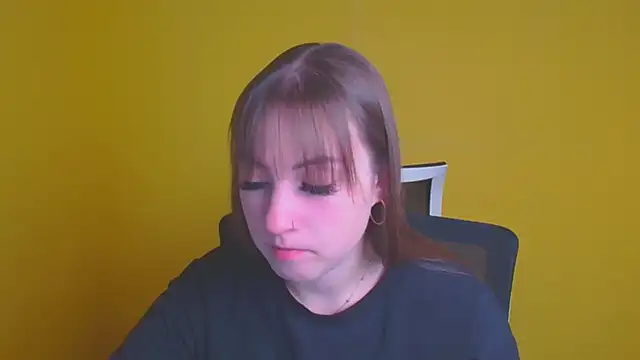 Snapshot of Evelina_GG chatting on 12.16.24 Evelina GG online show from 12.16.24