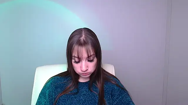 Snapshot of Evelina_GG chatting on 12.18.24 Evelina GG online show from 12.18.24