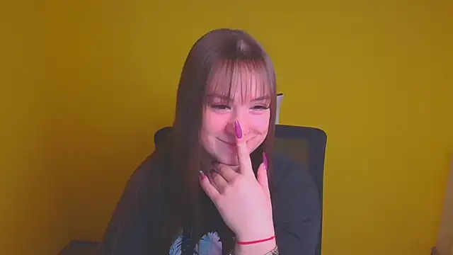 Snapshot of Evelina_GG chatting on 01.13.25 Evelina GG online show from 01.13.25