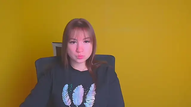 Snapshot of Evelina_GG chatting on 01.20.25 Evelina GG online show from 01.20.25