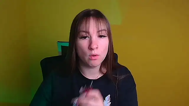 Snapshot of Evelina_GG chatting on 01.26.25 Evelina GG online show from 01.26.25
