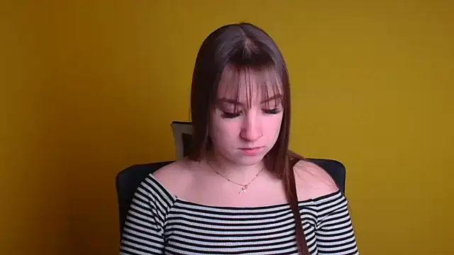 Snapshot of Evelina_GG chatting on 01.27.25 Evelina GG online show from 01.27.25
