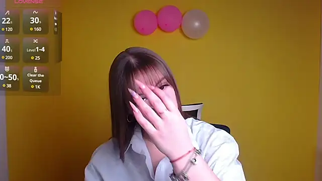 Snapshot of Evelina_GG chatting on 02.16.25 Evelina GG online show from 02.16.25