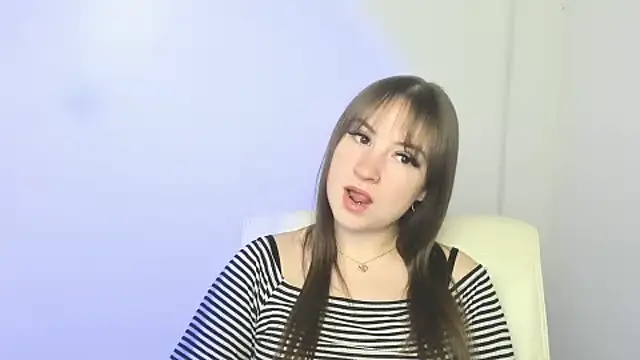 Snapshot of Evelina_GG chatting on 03.12.25 Evelina GG online show from 03.12.25