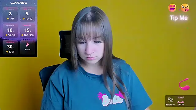 Snapshot of Evelina_GG chatting on 09.18.25 Evelina GG online show from 09.18.25