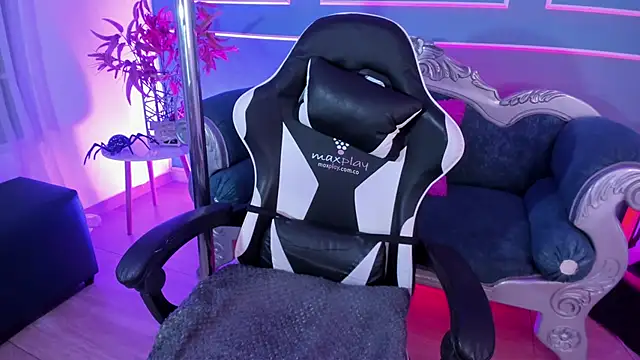 Red star8 online show from 02.17.26