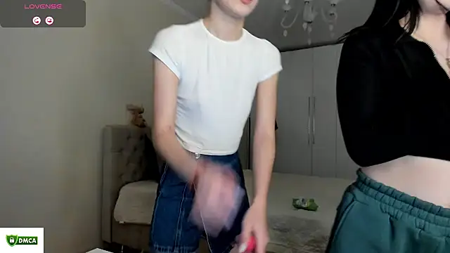 Snapshot of mitimisimi chatting on 02.11.25 mitimisimi online show from 02.11.25