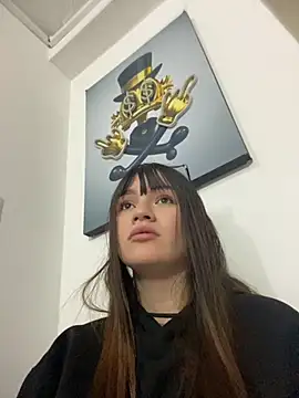 angel natural online show from 11.04.25