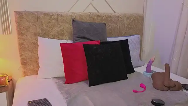 Snapshot of ashley__foxx_ chatting on 04.11.26 ashley foxx online show from 04.11.26