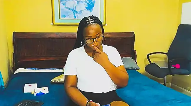 Snapshot of veronica1xxx chatting on 02.16.25 veronica1xxx online show from 02.16.25