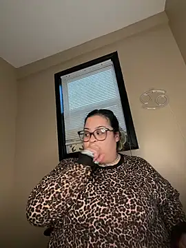 tillymarie34 online show from 07.28.26