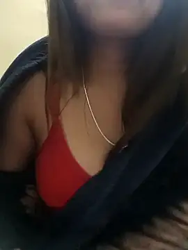 Snapshot of Sajel_000 chatting on 12.30.24 Sajel 000 online show from 12.30.24