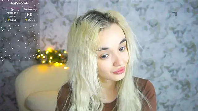 Snapshot of Ashley_S chatting on 02.01.26 Ashley S online show from 02.01.26