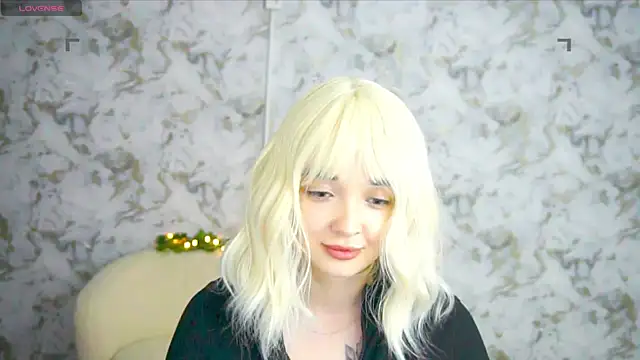 Ashley S online show from 06.10.26