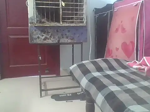 Snapshot of AuntyLover_BhabhiLover_ chatting on 06.16.26 AuntyLover BhabhiLover online show from 06.16.26