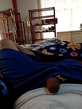 Snapshot of loomolmedo chatting on 03.01.26 loomolmedo online show from 03.01.26