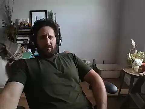 Eggplantout online show from 08.08.26