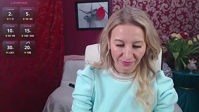 Snapshot of Sofia_Soul chatting on 03.10.25 Sofia Soul online show from 03.10.25