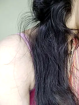 Snapshot of Fair-magic-woman chatting on 03.18.25 Fair-magic-woman online show from 03.18.25