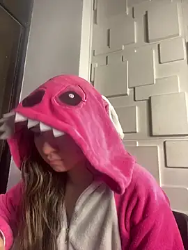 Sophie LS online show from 02.14.25