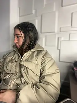 Sophie LS online show from 02.20.25