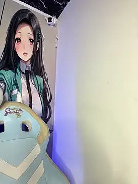 Sophie LS online show from 11.04.25