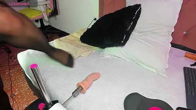 kyliestteel online show from 01.27.25