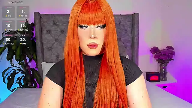 Snapshot of astridjonness chatting on 03.10.25 astridjonness online show from 03.10.25