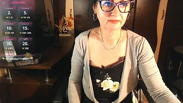 Snapshot of exymilf_ chatting on 02.11.25 exymilf online show from 02.11.25