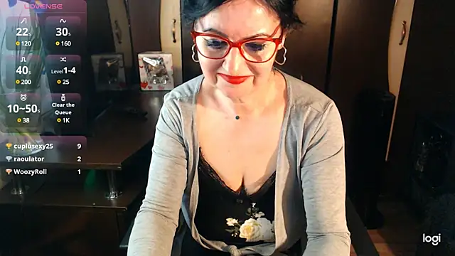 Snapshot of exymilf_ chatting on 03.12.25 exymilf online show from 03.12.25